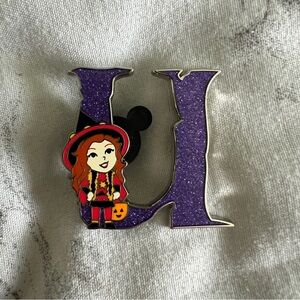 Disney | Hocus Pocus Mystery Pin
